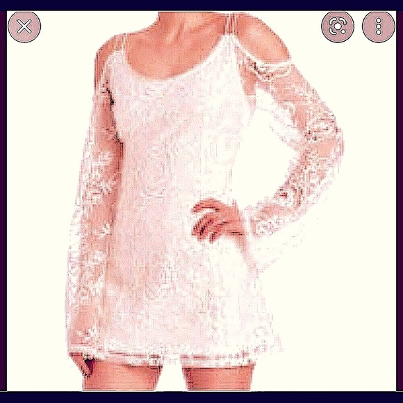 Guess Dresses & Skirts - GUESS Lace Mini Dress